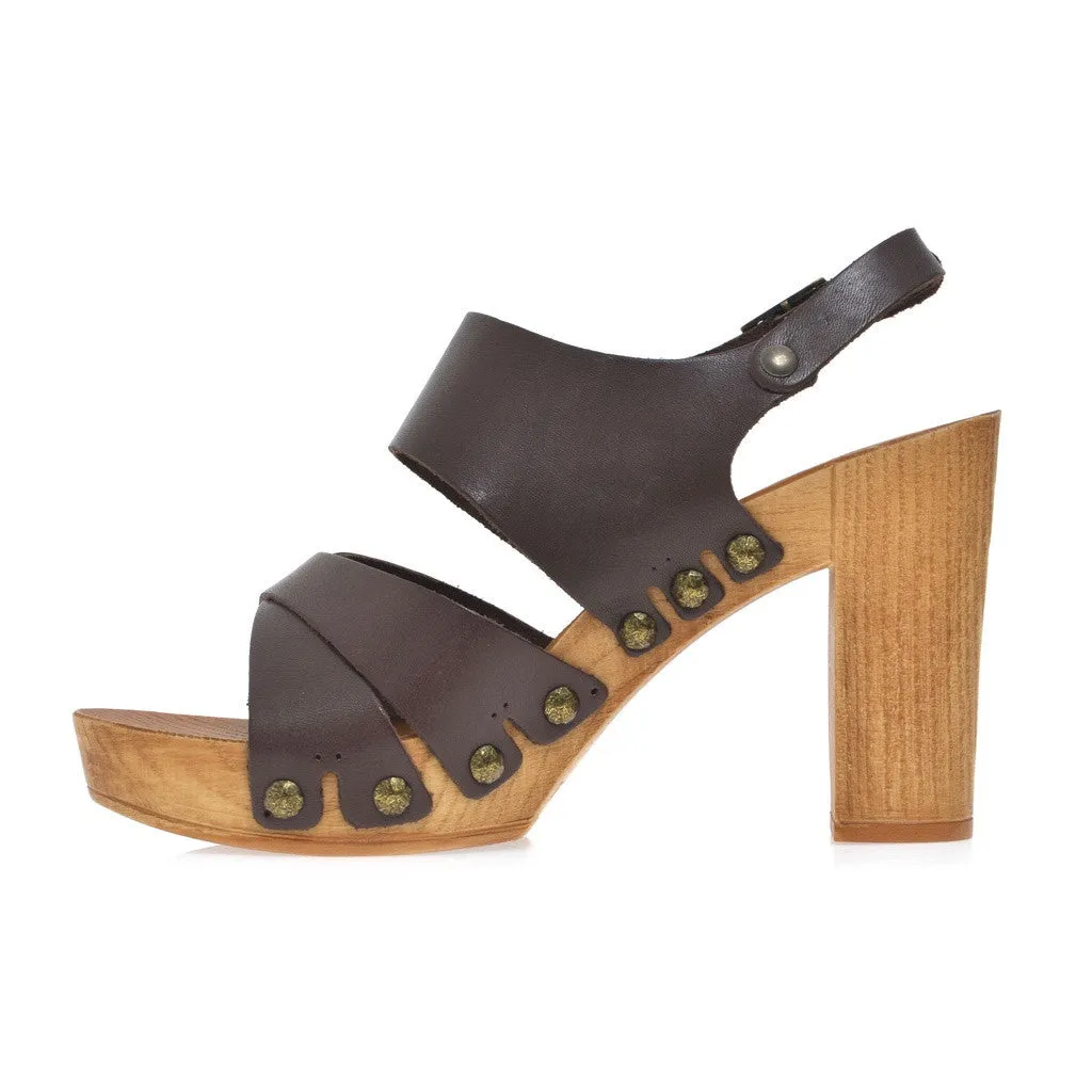 Leather platform sandal  in pine with back strap