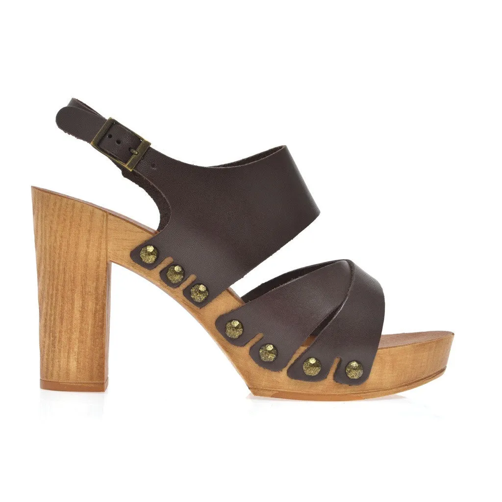 Leather platform sandal  in pine with back strap