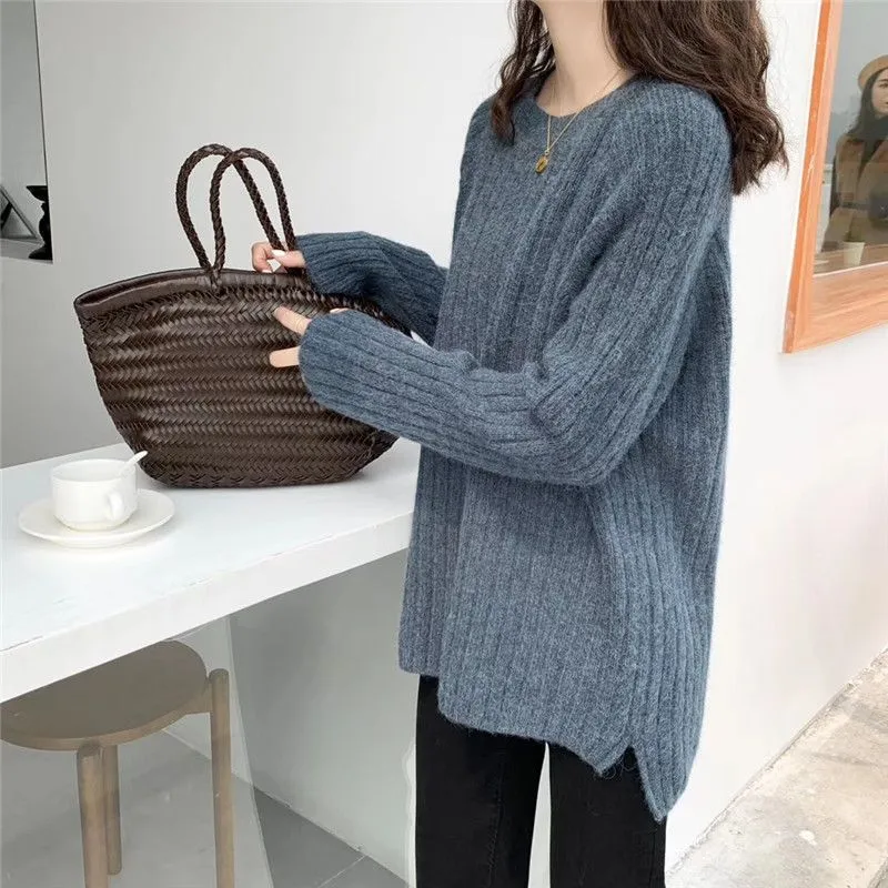 METAVERSMALL Korean version of versatile outer wear lazy wind top knitted bottoming shirt 2023 autumn and winter design crew neck loose sweater