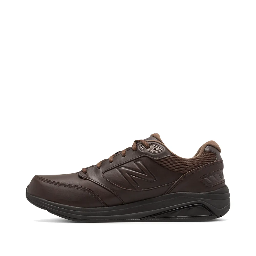 New Balance Men's 928v3 Leather Sneaker in Brown